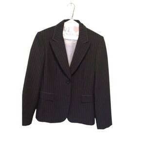 Tahari  Arthur Levine stripped Brown pant suit size 10